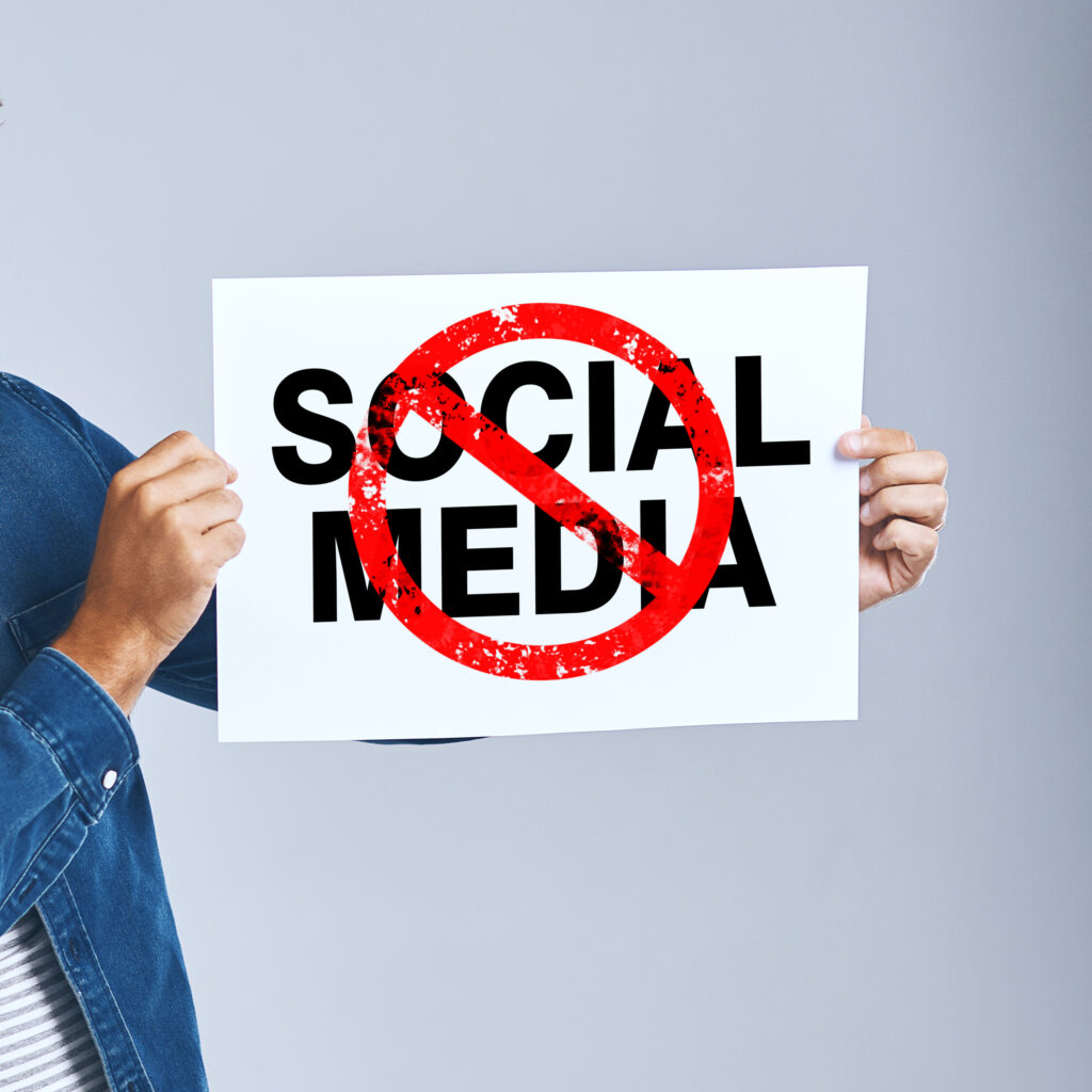 Common Mistakes to Avoid in Social Media Advertising